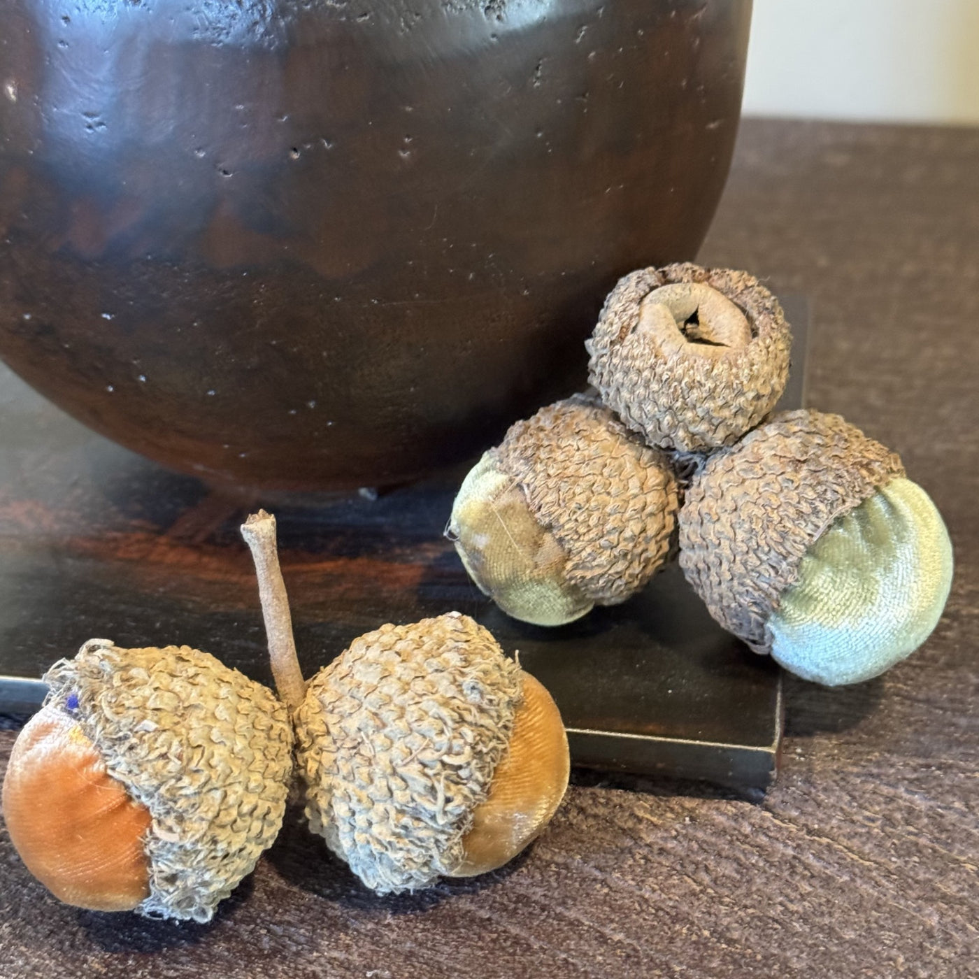 Small/Medium Acorns