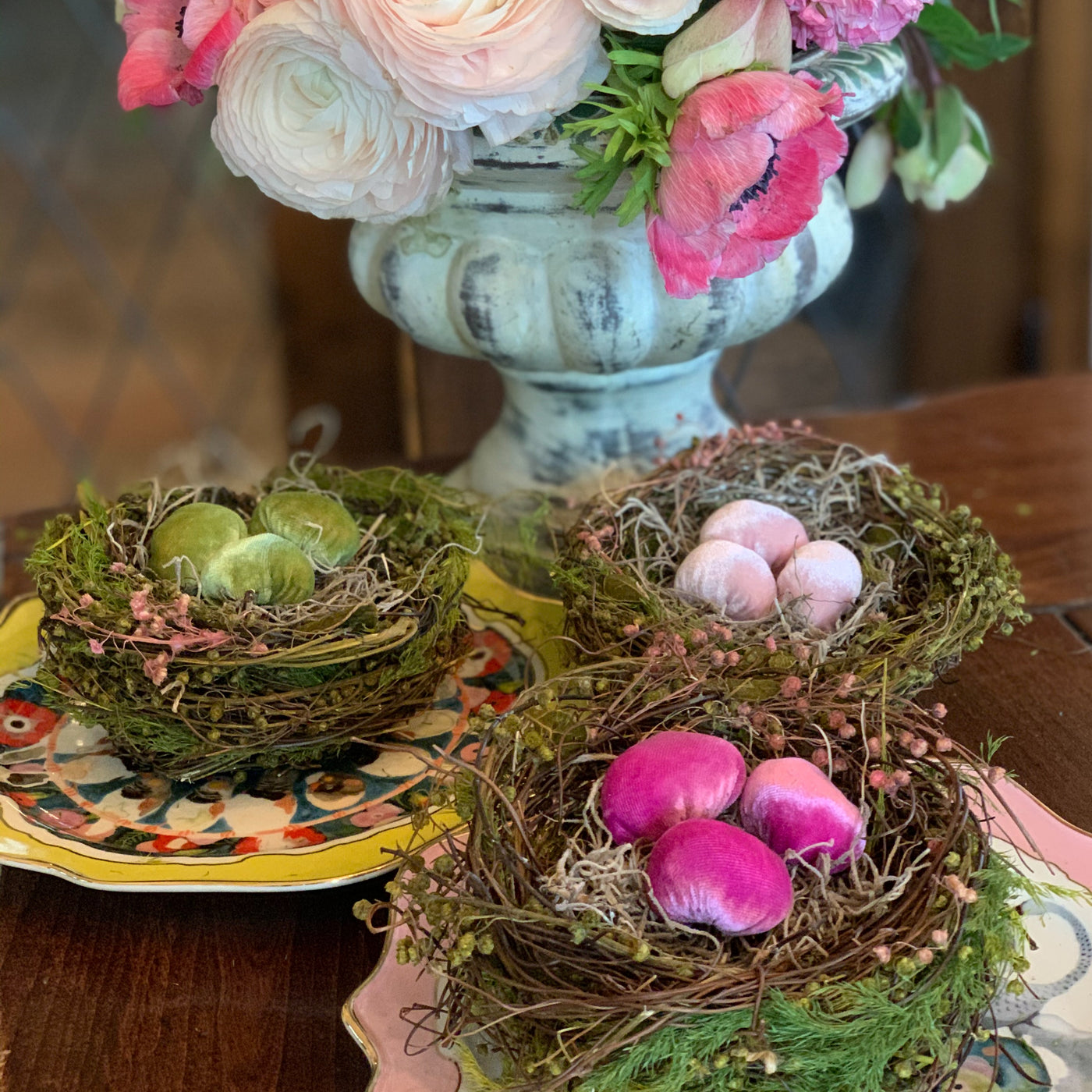 Nest Set Springtime Table Decorations | Plush Pumpkin