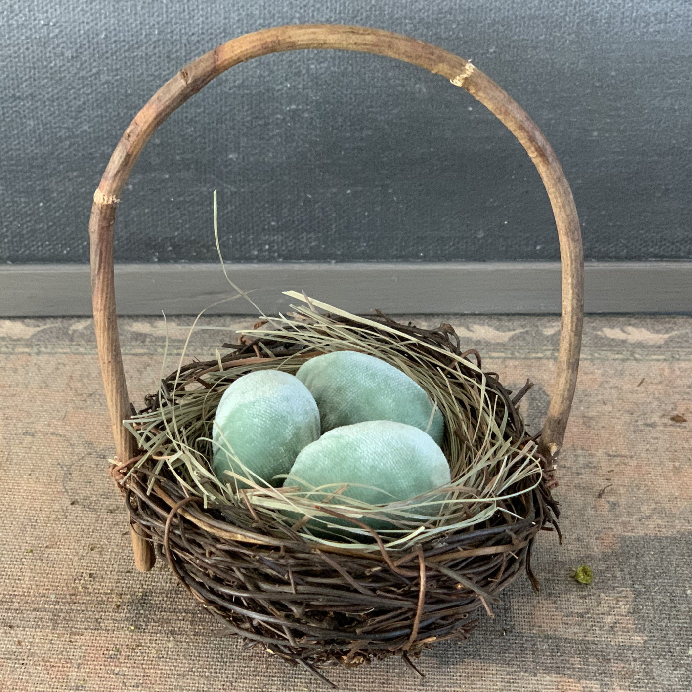 Spring Nest Basket Style with 3 Eggs