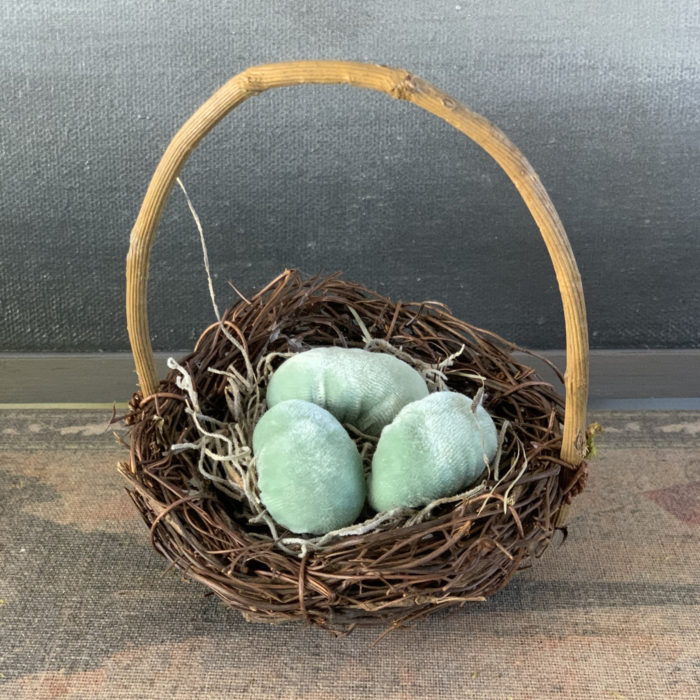 Spring Nest Basket Style with 3 Eggs